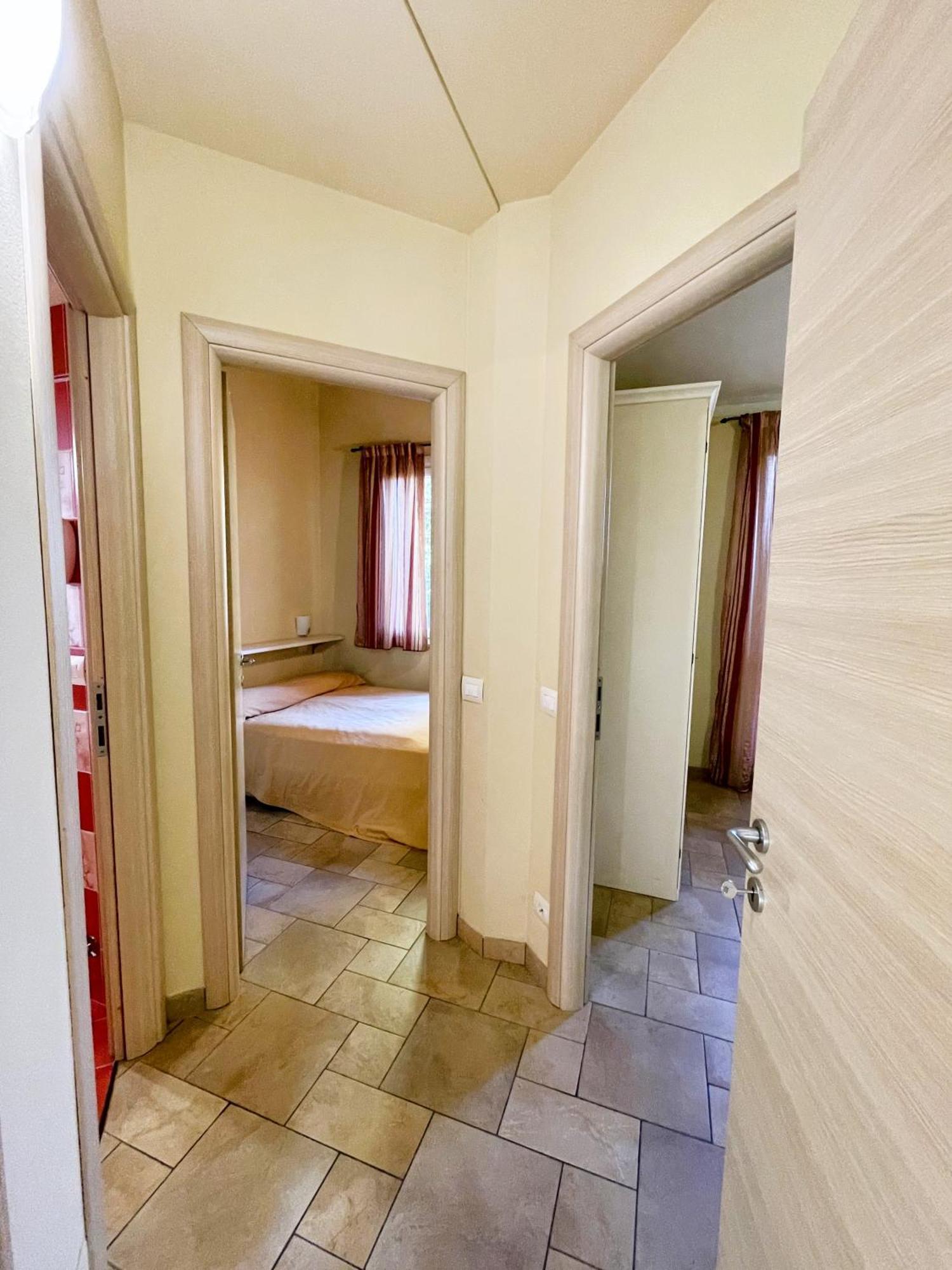 Appartamenti Il Ruscello Manerba del Garda Værelse billede