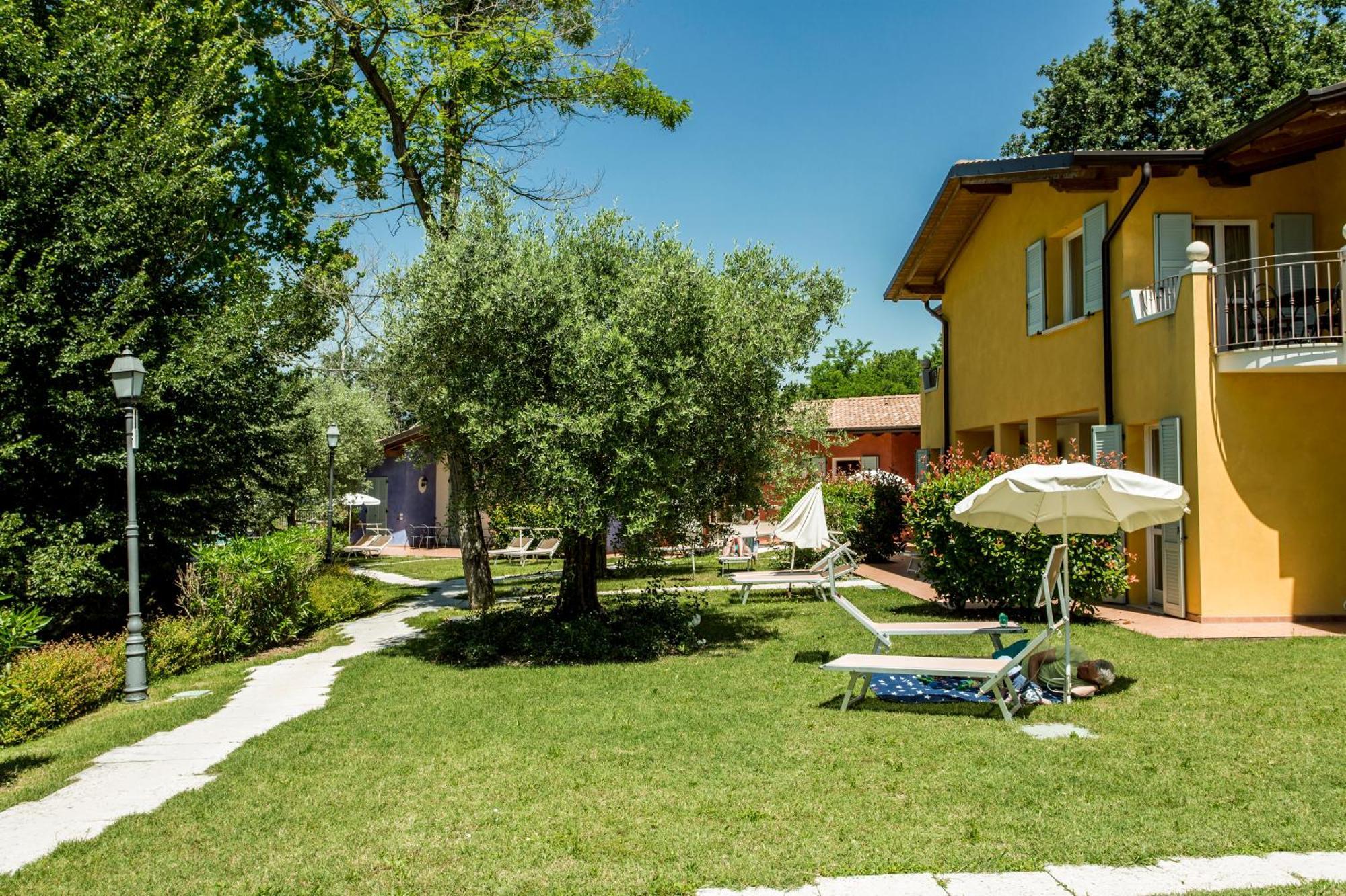 Appartamenti Il Ruscello Manerba del Garda Eksteriør billede